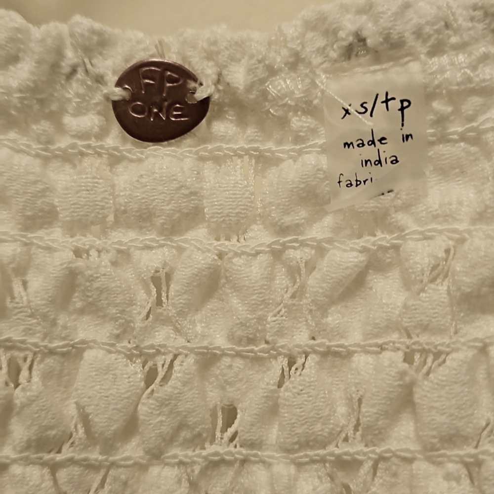 🔥Fire deal!🔥NWT Intimately Free People, XS, White top - Picture 4 of 4
